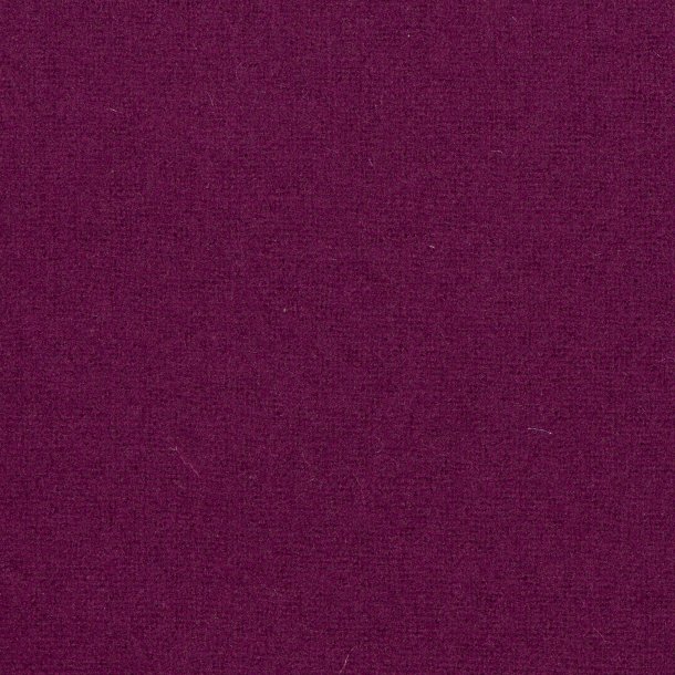 Lett ullklede - 81 R�dlilla