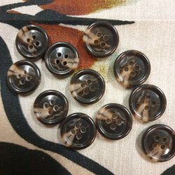 Brun melert knapp (15mm)