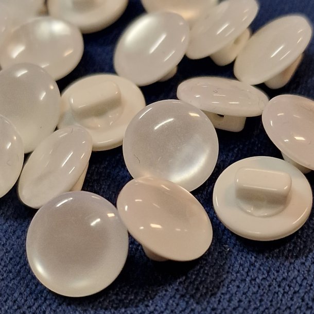 Blank hvit stettknapp (11mm)