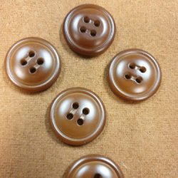 Brun treknapp, flat (21mm)