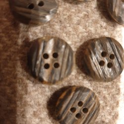 Brunmelert knapp (15mm)