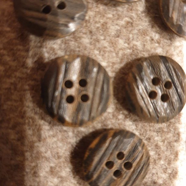 Brunmelert knapp (15mm)