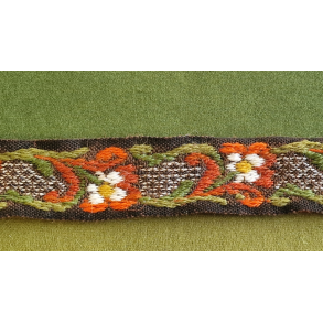 Ullbnd 40 mm - Skoggrnn og rust hovedfarger, gul, hvit. Brun bunn.