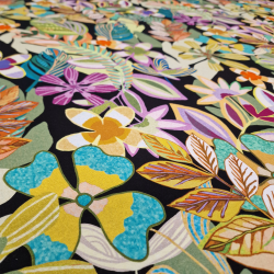 Regnskog av blomster - 94% viskose / 6% elastan (140 cm bredde)              