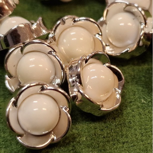 Slvblomst med offwhite midte(10mm)